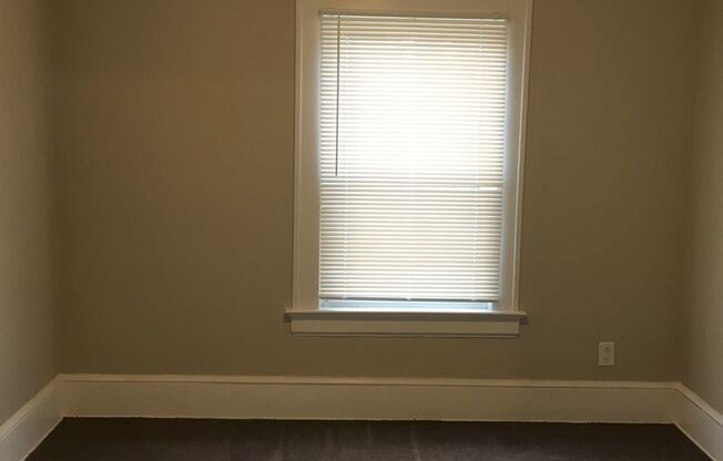 432 W. Waterloo  Akron -  3 Bedroom Home