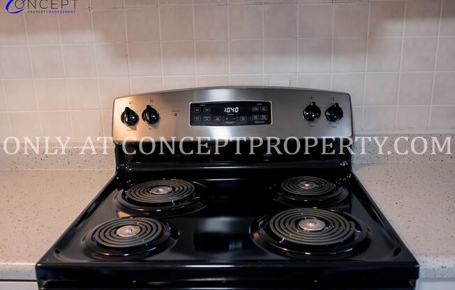 2 beds, 1 bath, 930 sqft, $1,299, Unit 58
