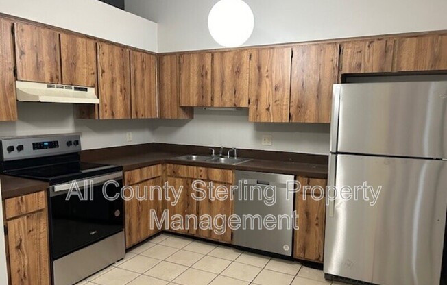 923 BRYAN CT