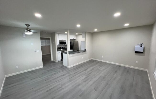 1 bed, 1 bath, 675 sqft, $2,295