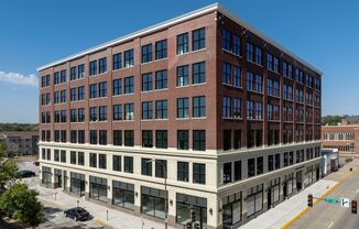 Benson Lofts - Live the Lifestyle you have been dreaming of in our Luxury 1 & 2 Bedrooms