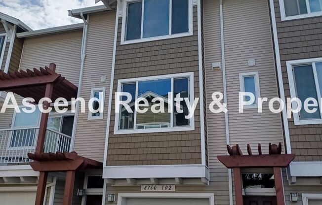Sexton Crest Townhome Open Floor Plan 2 Car Tandem Attached Garage Available Early July