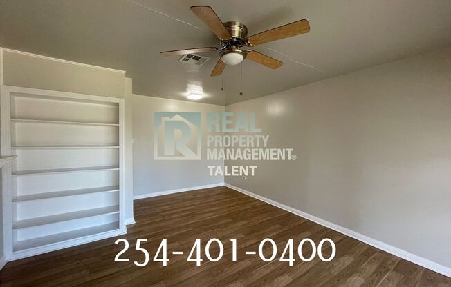 HALF OFF FIRST MONTHS RENT!!! 2-Bedroom, 1-Bathroom Duplex Waco TX