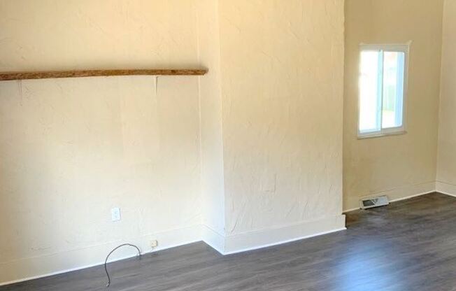 922 Evergreen Avenue