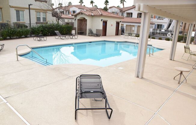 3 beds, 2 baths, $1,650