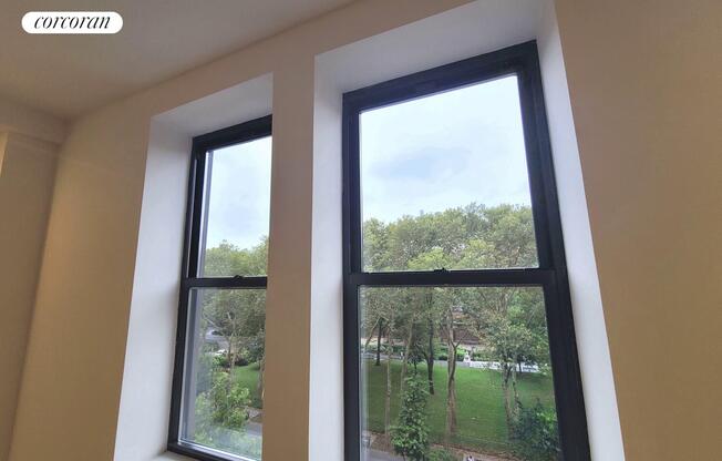 1 bed, 1 bath, $5,500, Unit 6F