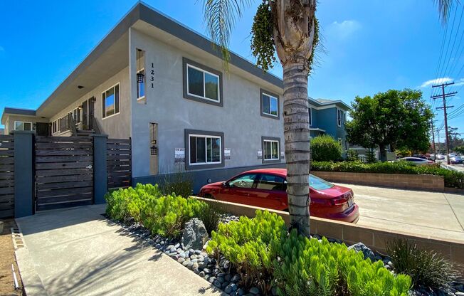 1231 Robinson Avenue
