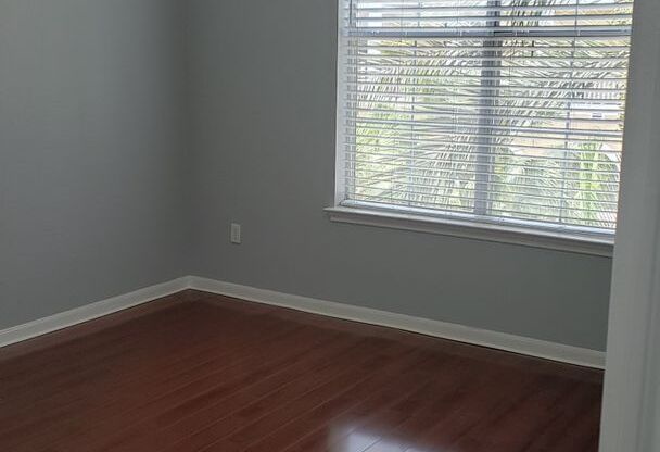 1 bed, 1 bath, $1,650, Unit Unit 341