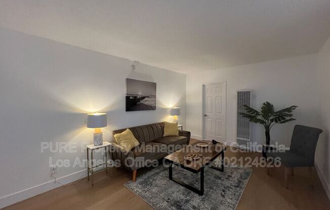 3337 S DURANGO AVE