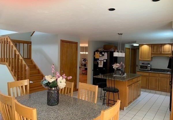 3 ASHLEY CIR