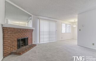 1 Bed 1 Bath Condo w/ Garage in Gated Community!!