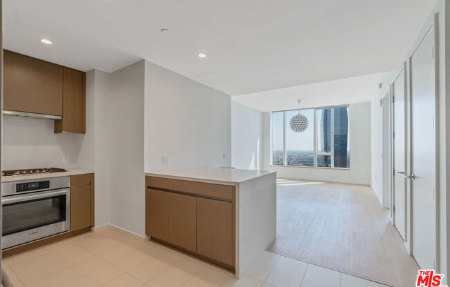 1 bed, 1.5 baths, 780 sqft, $3,300, Unit 3801