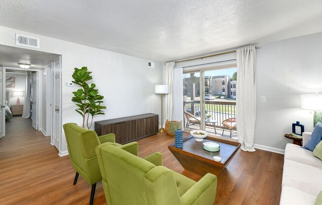 1 bed, 1 bath, 648 sqft, $900, Unit 1915-04
