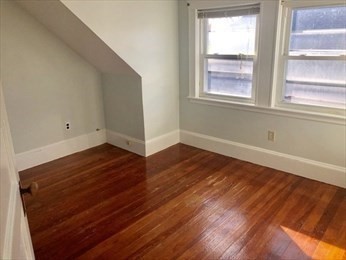 308 HIGH ST