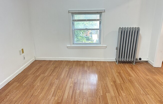 2 beds, 2 baths, 1,000 sqft, $2,200, Unit 3