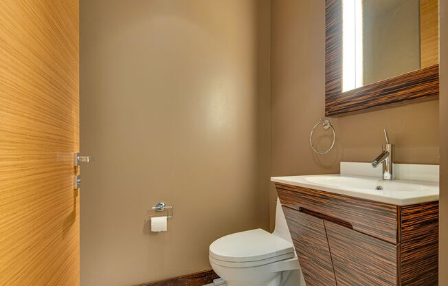 1 bed, 1.5 baths, $7,395