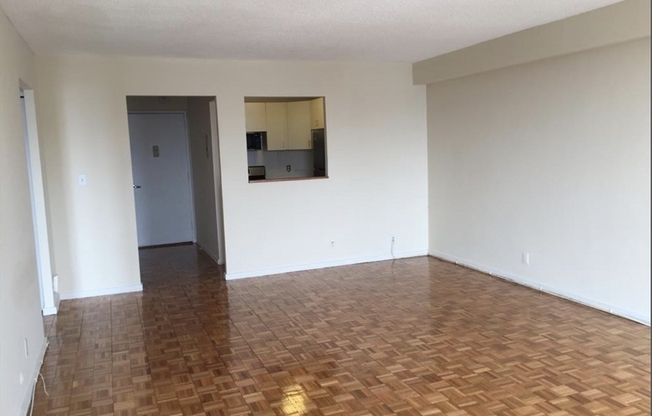 1 bed, 1 bath, 725 sqft, $3,000, Unit 813