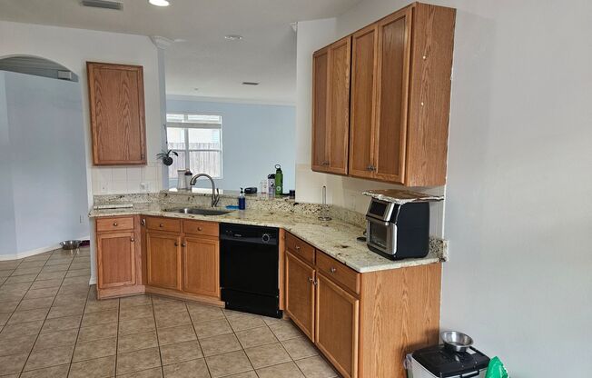 "Move in with a 12-month lease starting November 1st and enjoy the rest of October free!”