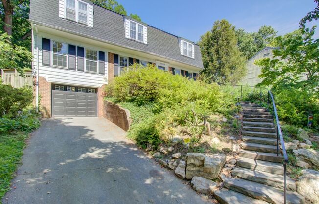 Cool Colonial in North Chevy Chase!