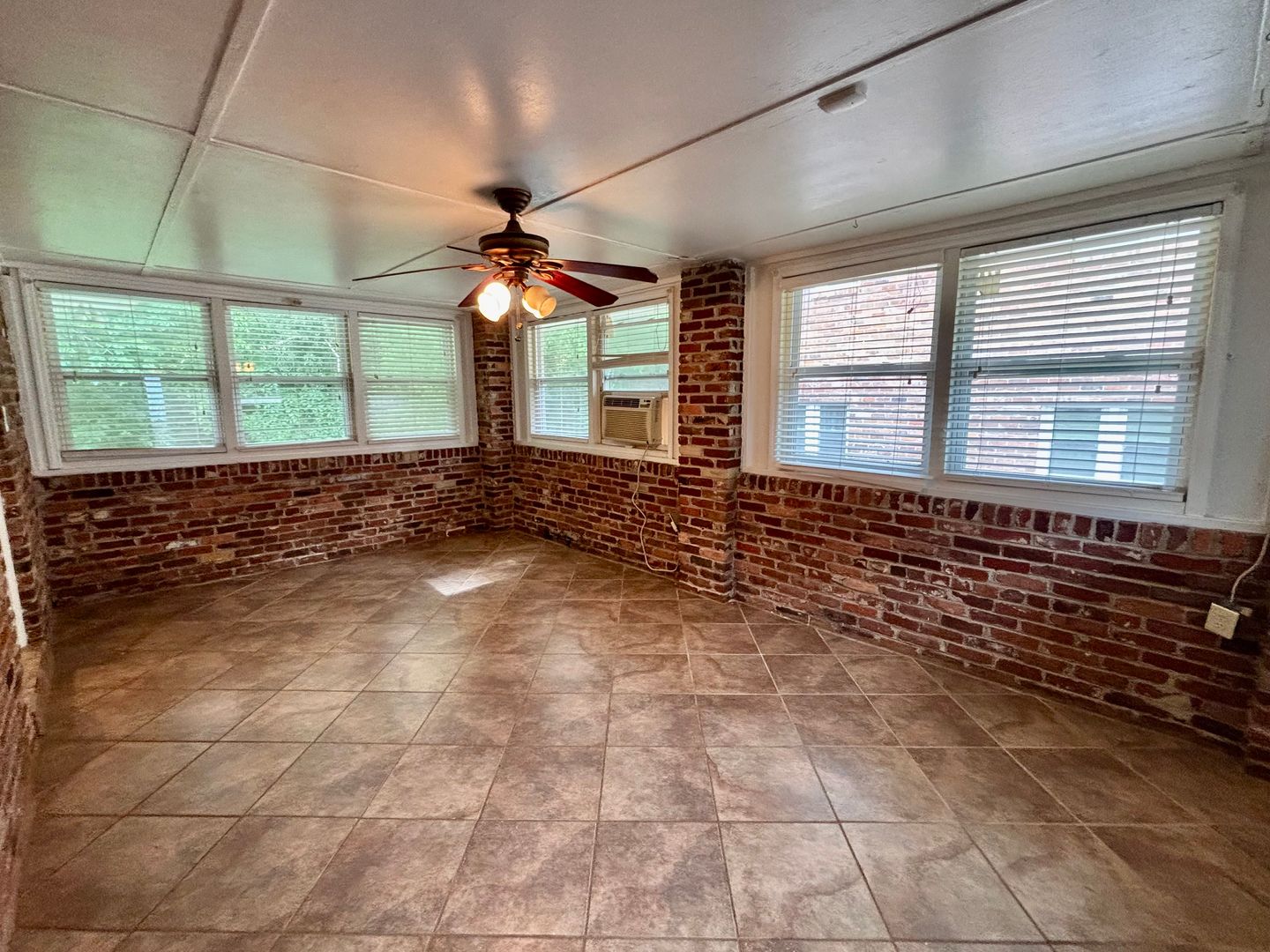 2712 Sherlock Drive