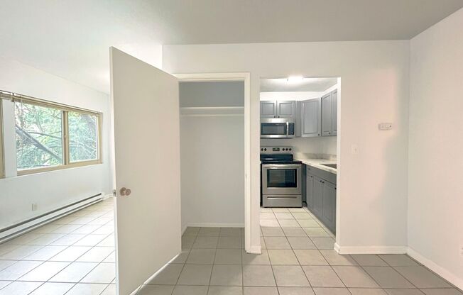 1 bed, 1 bath, 607 sqft, $1,850, Unit 503