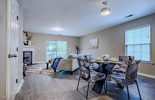 2459 BAY HBR DR