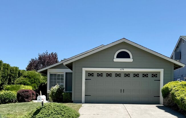 6178 Chesterfield Lane - NEWLY RENOVATED, MUST SEE!!!!