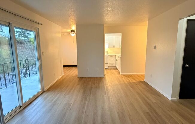MOVE IN SPECIAL: $300 OFF - Remodeled 2 Bedroom Apartment Available NOV 10th!