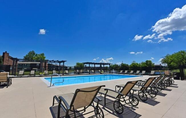 Swimming pool at Pavilion Lakes Apartments