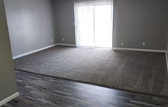 2 beds, 2 baths, 960 sqft, $775, Unit 119