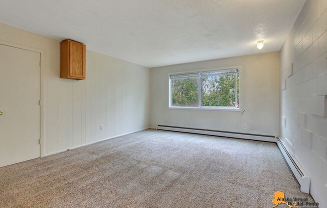 2 beds, 1 bath, $1,350, Unit 6