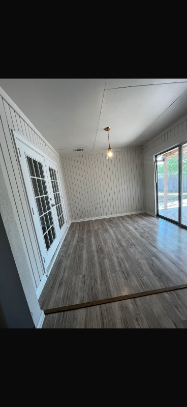 1000 EDGERLY LN