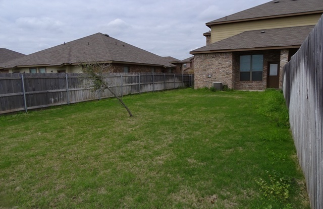 3 beds, 2.5 baths, $1,695