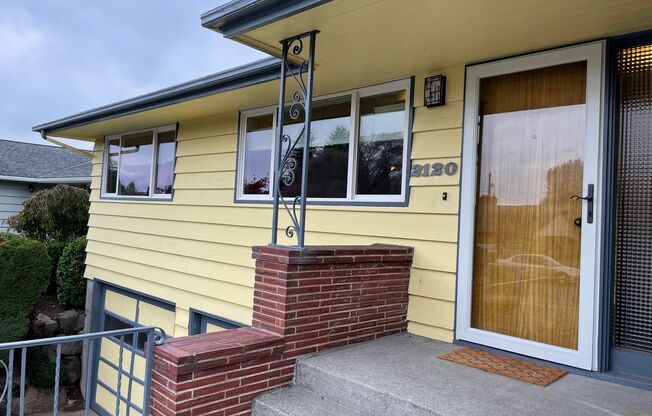 Desirable Olympic Manor Home
