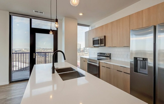 BUILDINGB#1127-Lunar-4