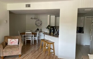 3140 Seasons WAY