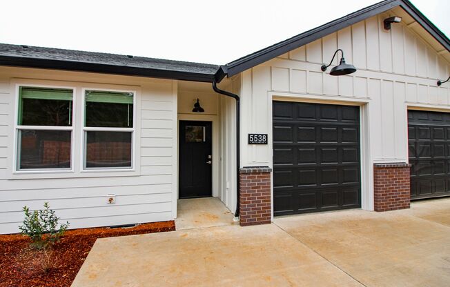 5534 5564 SKYLINE RD S