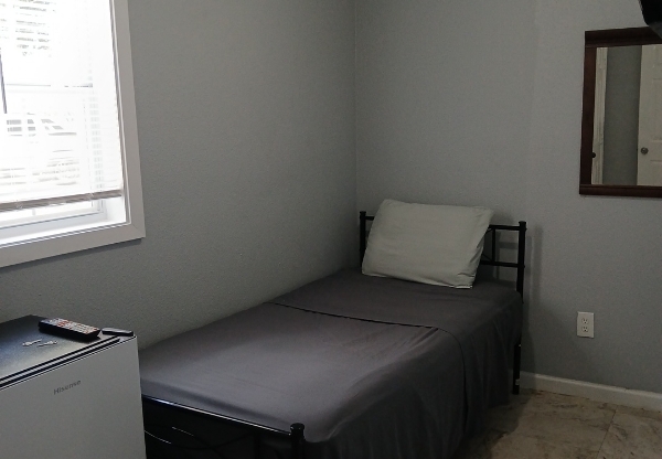 19714 BELLAW WOODS DR