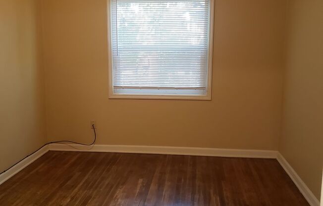 1 bed, 1 bath, 550 sqft, $1,345