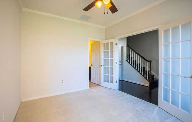 Spacious 4 BR/3.5 BA Townhome in Gaithersburg!