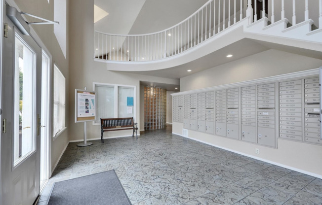 2 beds, 2 baths, $2,950, Unit # 202