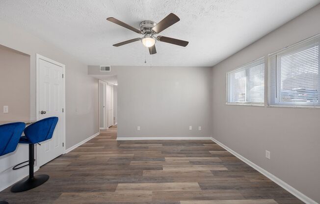 2 beds, 1.5 baths, 900 sqft, $1,650, Unit F05
