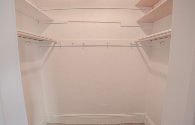 1 bed, 1 bath, 435 sqft, $590, Unit 506