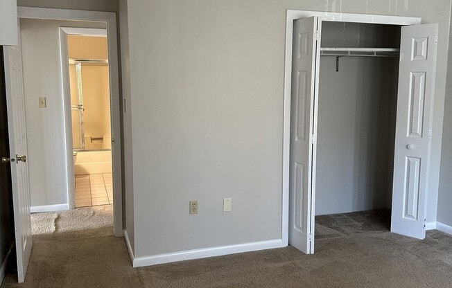 2 beds, 2 baths, 1,280 sqft, $2,800, Unit 201