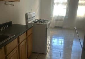 1 bed, 1 bath, 900 sqft, $2,150