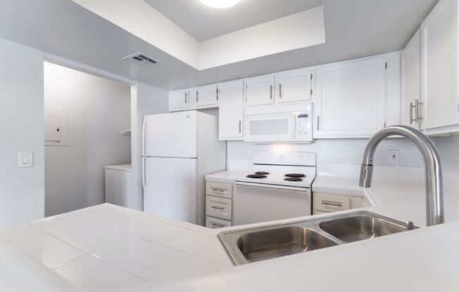 2 beds, 2 baths, $1,395