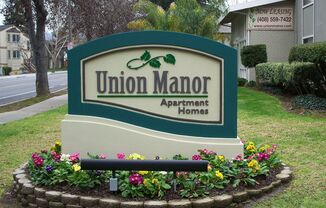 Union Manor Apartments