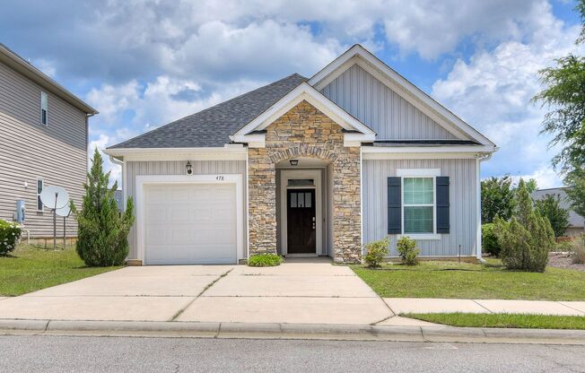 3 Bedroom 2 Bath in Canterbury Farms