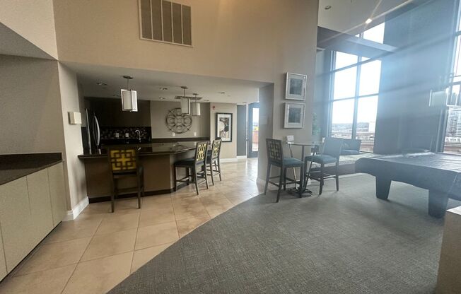 1 bed, 1 bath, $2,400, Unit # 518
