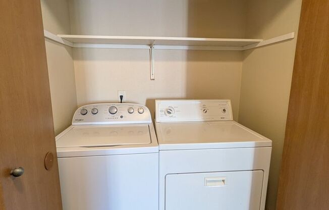 2 beds, 2 baths, 994 sqft, $1,432, Unit A101